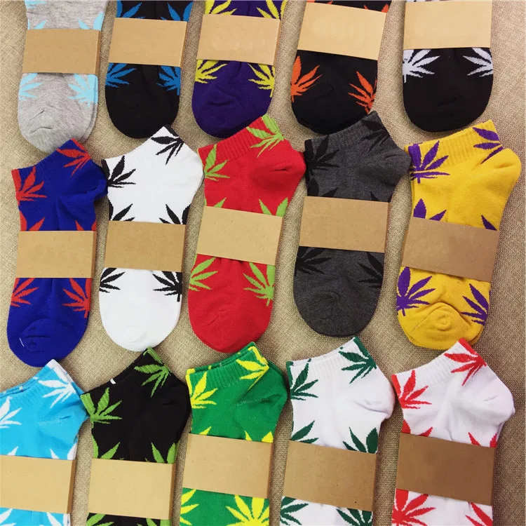 قصيرة أنبوب مابل ليف الجوارب الهيب هوب الرجال والنساء الشارع لوح التزلج قارب الجوارب القنب أوراق الرياضية المد الجوارب -75