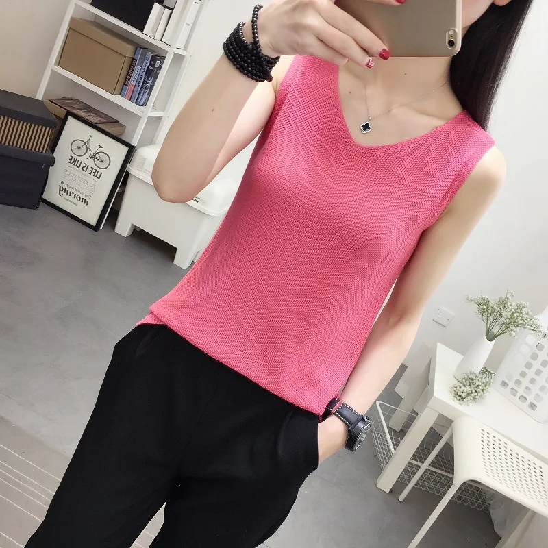 Actual photo of the new Korean version of vest in spring and summer of 2019 pure-color  bottom knitted sweater women's wear