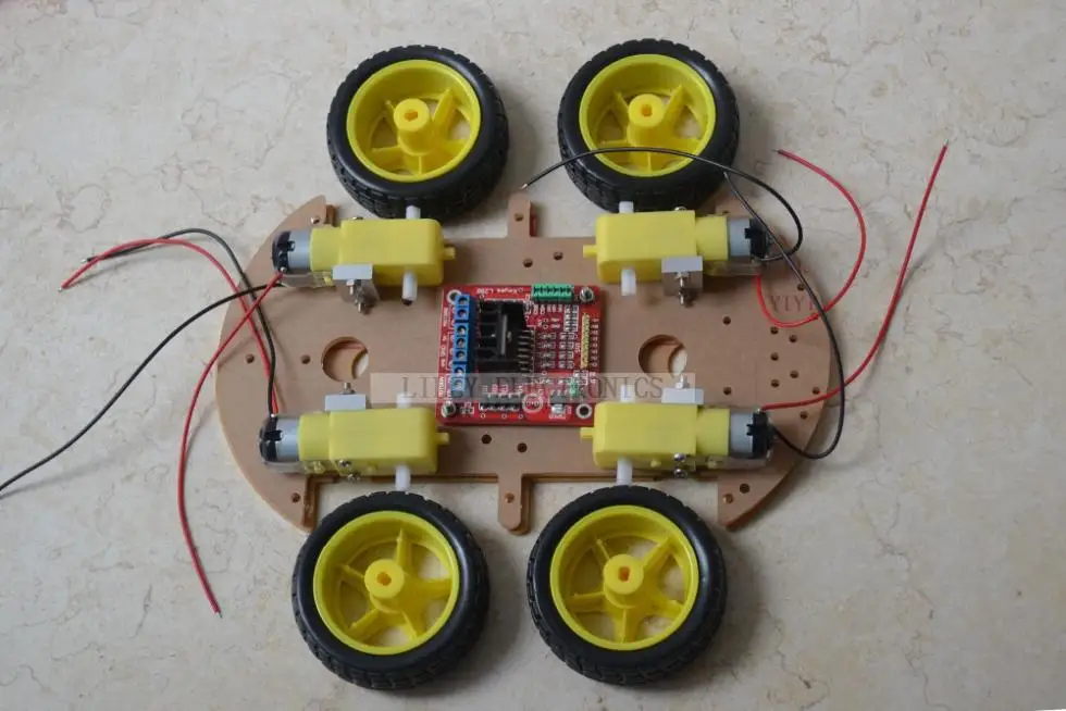 

Robot Smart Car KIT UNO R3 Bluetooth Study Starter