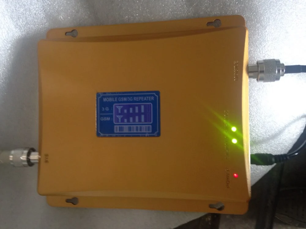 

For Russia model gain 65dbi LCD display dual bands GSM+3G booster repeater dual bands booster GSM 900MHZ +3G 2100MHZ repeater
