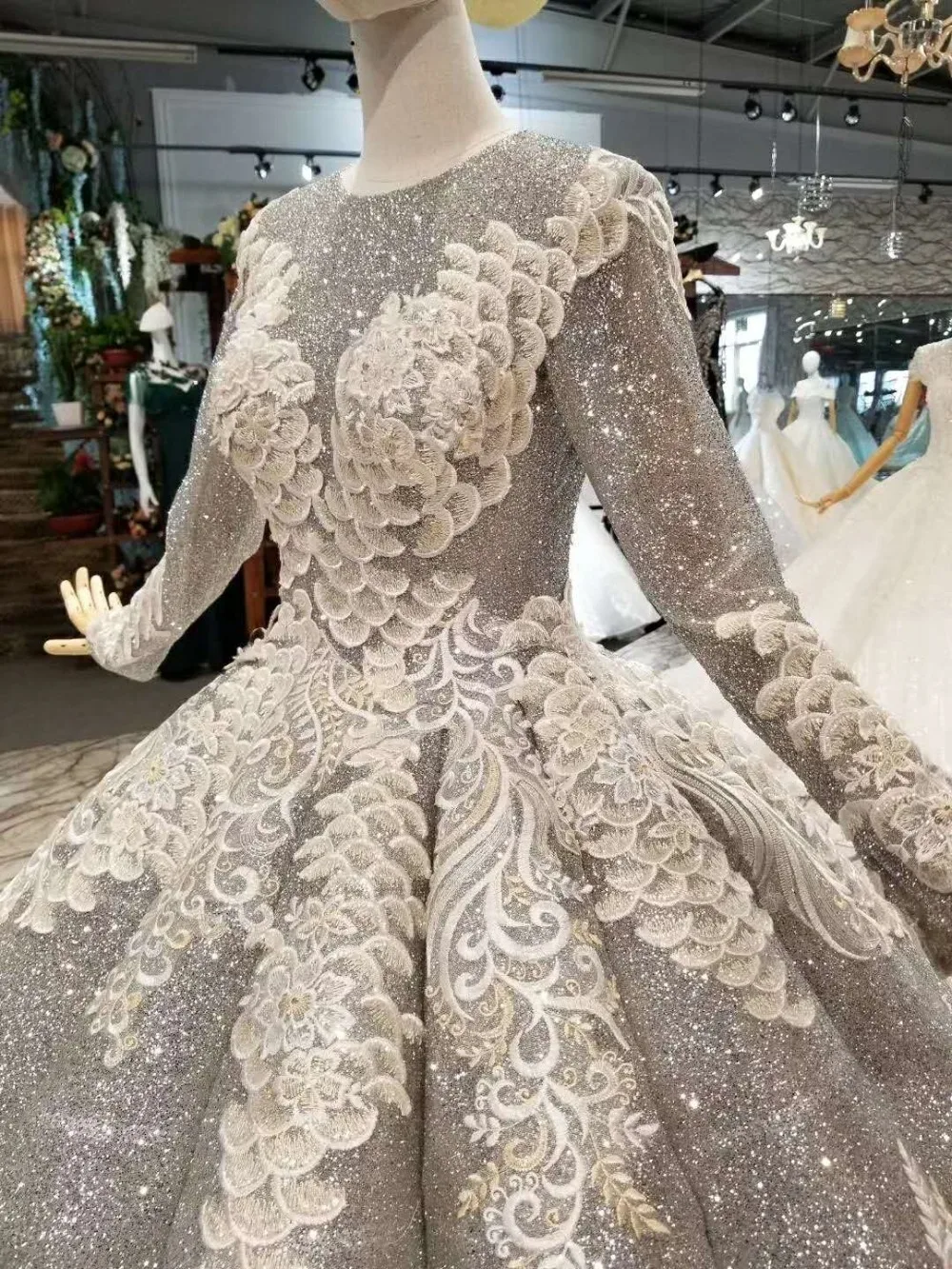 LSS046 senior grey muslim puffy shiny evening dress long sleeves pleat floor length evening party dresses women occasion dress