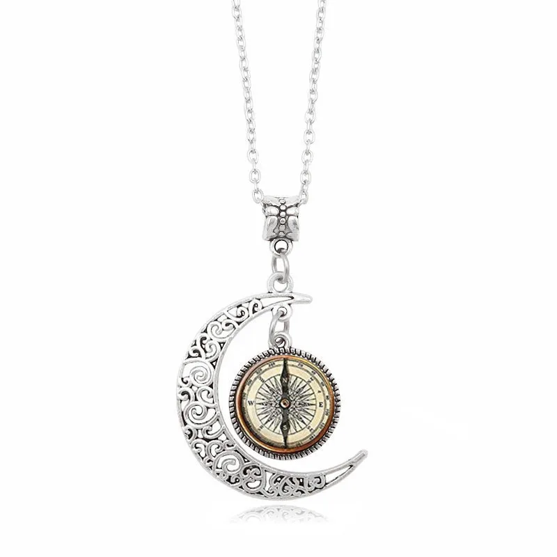 

2019 New Accessories Compass Pattern Time Glass Necklace Silver Half Moon Pendant Necklace Jewelry