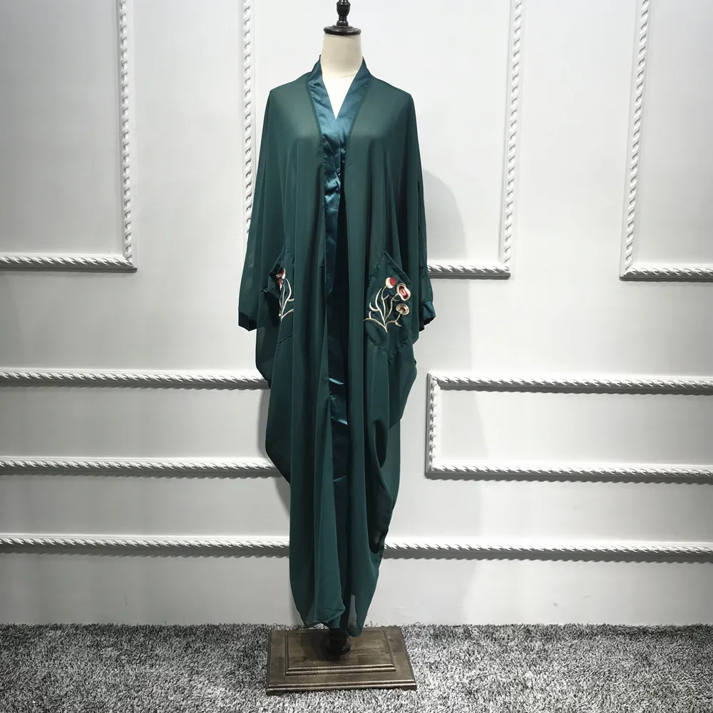 

Muslim bat sleeve embroidery Abaya Islamic Cardigan Kimono Long Robe Gowns Tunic Vestidos Ramadan Turkish Islamic abaya wq1019