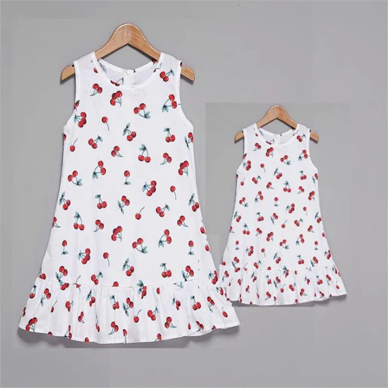 Lemon-Mother-and-Daughter-Dresses-Family-Look-Sleeveless-Mommy-and-Me-Clothes-Mom-Mum-and-Baby (1)