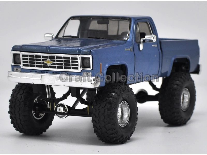 

* 1:24 Chevy Chevrolet Silverado (Blue) K10 4X4 Pickup So Real Concepts Diecast Model Truck