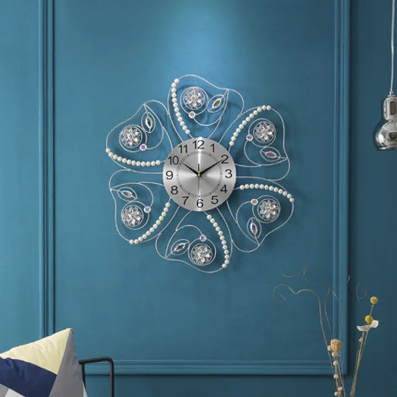 

Heat! European Creative Simple DIY Wall Clock Mute Bedroom Clock Modern Popular Home Fashion Decoration Electronic Quartz Clock