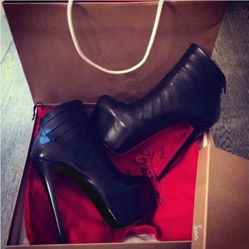 Большая скидка SHOFOO обувь. Новинка мода бесплатная доставка, черная
кожа, 14.5 см высокие сапоги на каблуках, лодыжки boots. РАЗМЕР: 34-45
Обзор