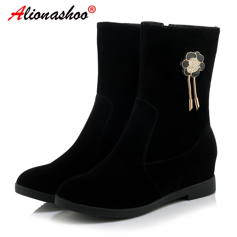 

Women Ankle Boots Winter Warm Shoes Height Increased Woman fur inside Artificial Leather Zipper Shoes Platform plus Size 43