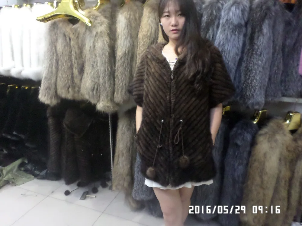 Natural half sleeve weave mink fur