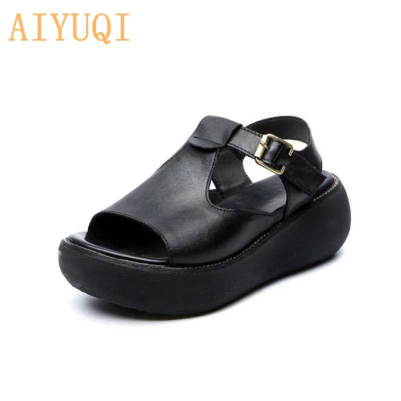 black AIYUQI/женские сандалии-гладиаторы на платформе; Новинка года; женские сандалии из натуральной кожи; натуральная кожа; Повседневная летняя обувь на танкетке в стиле ретро - Цвет: black