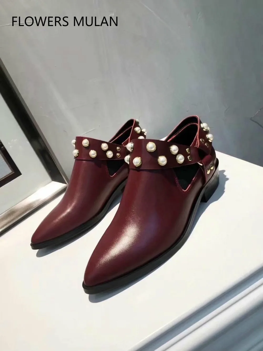 

New Real Leather Women Martin Boots Pointed Toe Slip On Metal Ring Three Belt Buckle With Pearl Low Heel Ladies Botas Shoes