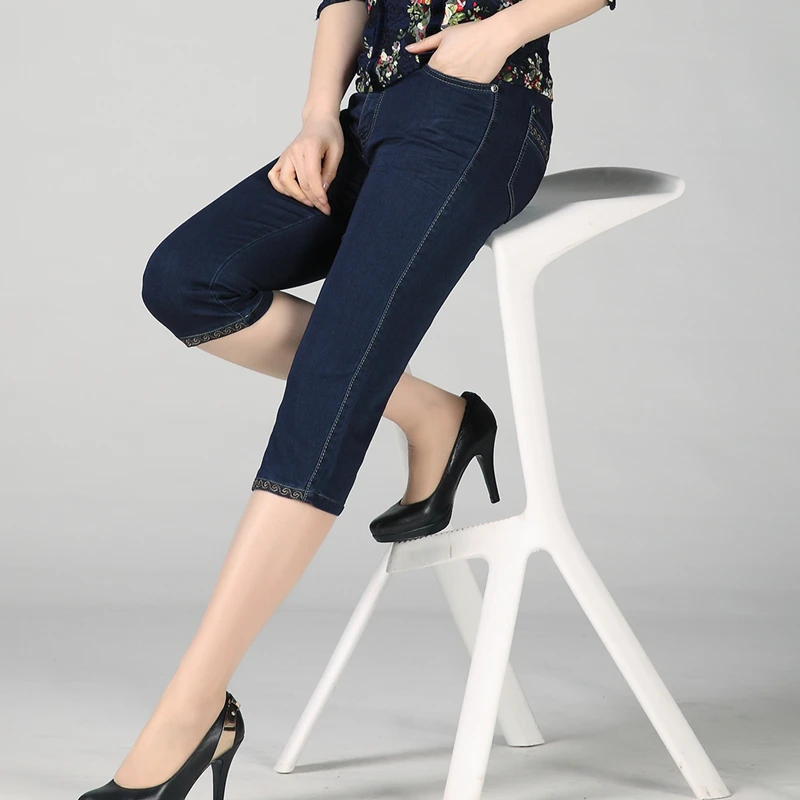 Woman Dark Blue Cropped Jeans Pant Summer Casual Denim Trousers Women Plus Size Crop Pants Zipper Fly Design Denim Pantalones Woman Dark Blue Cropped Jeans Pant Summer Casual Denim Trousers Women Plus Size Crop Pants Zipper Fly Design Denim Pantalones
