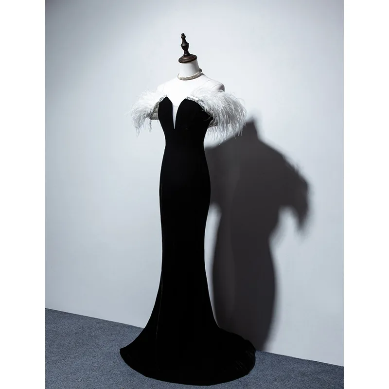 New Ostrich feather Black Velvet Off The Shoulder Mermaid Long Vestidos De Festa Lace Up Celebrity Evening Party Dresses