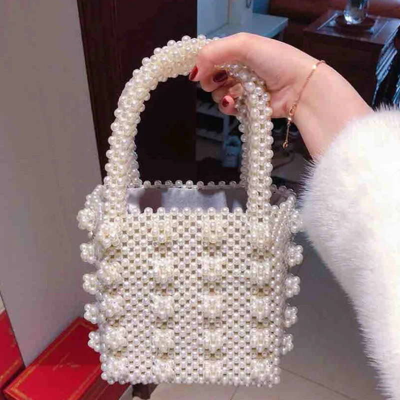 

Super seabob 2018 New Pattern Korean Fashion Portable Package Concise Beading Solid Color Small Square Handbag Women DA309