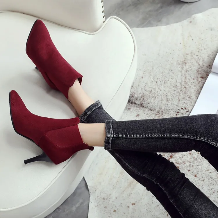 

Big Size 11 12 13 14 15 16 17 Top Fashion Hundred Sets Fashion Coarse Heel Pullover Fashion Women's Boots