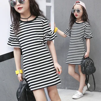 

Summer Fashion Striped Mother Daughter Dresses Family Matching Clothes Mommy and Me Clothes Sister Kids Teenage Girls Clothes