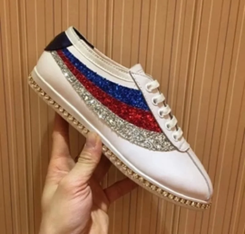 

2018 new rhinestone inlay lace-up casual shoes leather embroidery fashion wild women's shoes