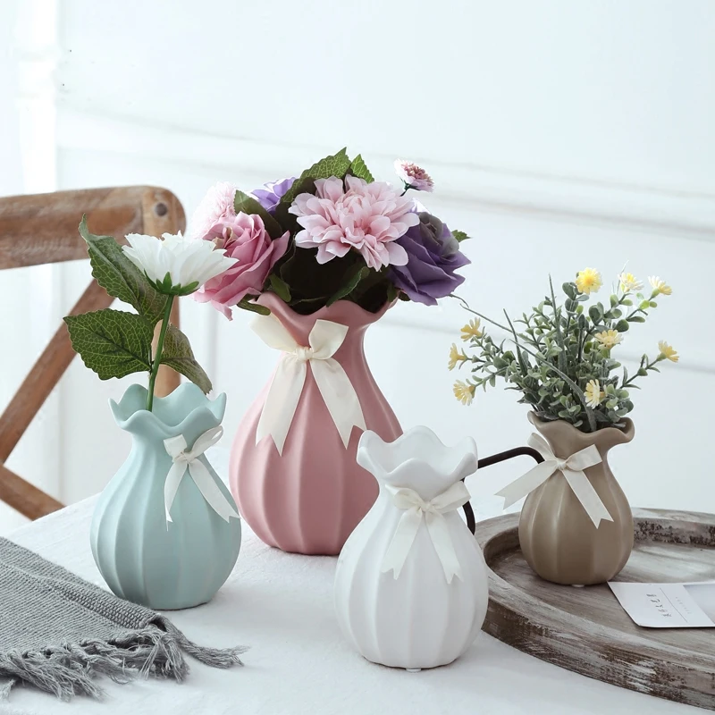 

Modern Fashion Ceramic Vase White Pink Blue Grey Containing ribbons tabletop small vases home Wedding Decoration Handicrafts