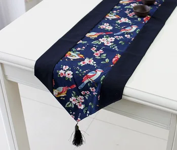 

Table Runner Embroidered Simplicity Modern Classical of Type Style Flower birds Pink Bed Runner cotton linen Pastoral Hot Sale