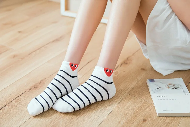 Милые простые забавные женские носки с красными сердечками в духе колледжа; теплые удобные хлопковые носки в стиле Харадзюку; сезон весна-лето