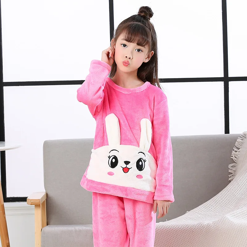 Kopen Herfst en winter kinderen flanellen pyjama vrouwelijke jongen home service pak grijs jongen en meisje bescherming coral fleece twee stuk