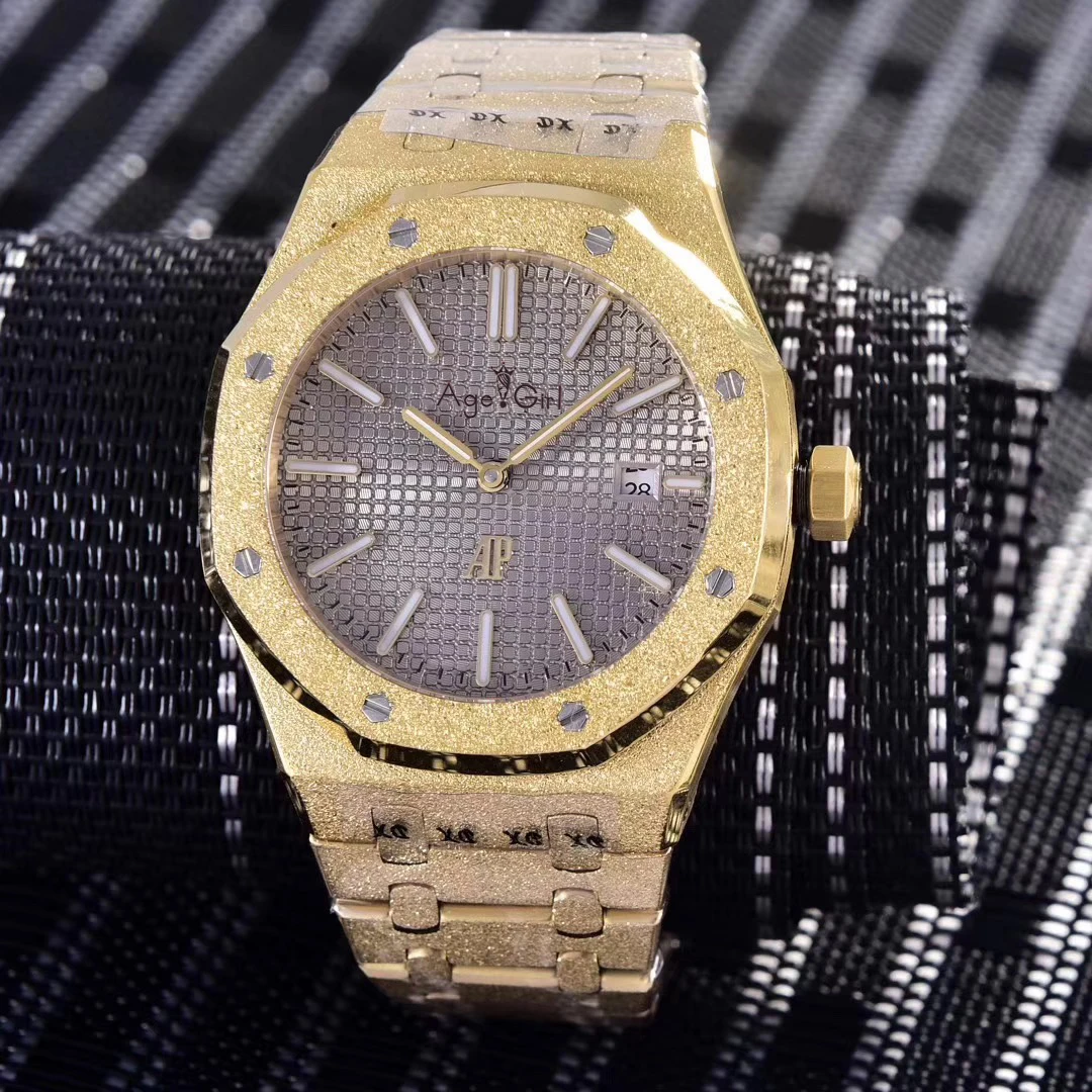

Luxury Brand New Men Automatic Mechanical Watch Stainless Steel Yellow Gold Matte Crystal Diver Sapphire Watches Blue Black AAA+