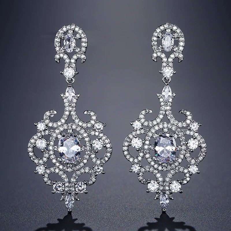 

UILZ Vintage White Color Big Chandelier Drop Earrings AAA Cubic Zircon Luxury Bridal Wedding Dangling Earring Jewelry UE2134
