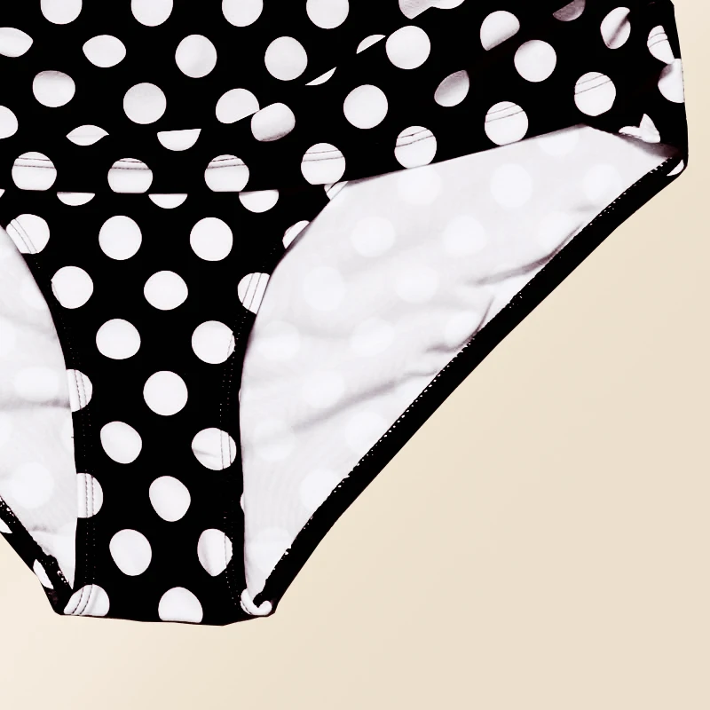 Maternity Swimwear Black Detail01