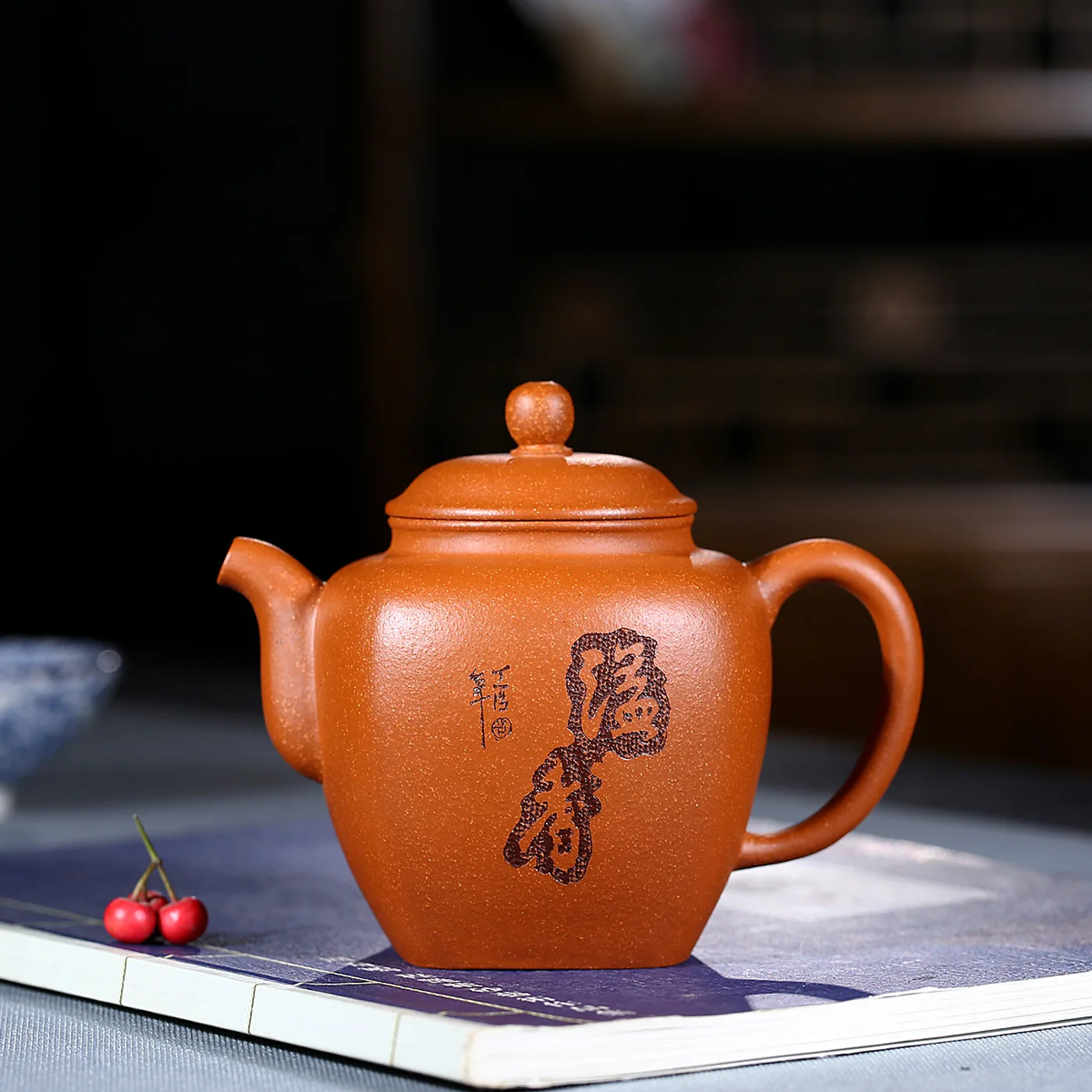 

Teapot Yixing Down Slope Mud Famous Square Diligence Full Manual Fragrance Kungfu Online Travel Tea Set Teapot Wholesale