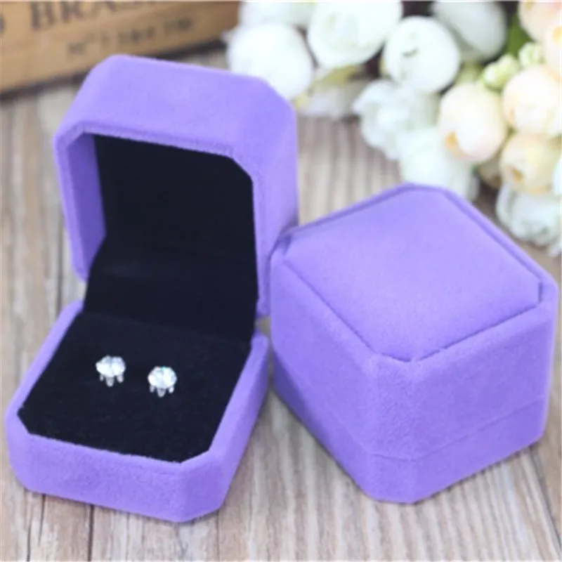 

New Design 1pc 5.5*5*4cm Fashion Octagonal Jewelry Earring Display Wedding Ring Gift Box High Quality Velvet Ring Box