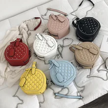 Small round Crossbody Messenger Bags for Women handbags 2019 Fashion Lingge rivet chain shoulder bags female Casual totes Purses Small round Crossbody Messenger Bags for Women handbags 2019 Fashion Lingge rivet chain shoulder bags female Casual totes Purses