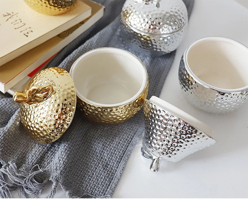 Ceramic Sealing Jar Gold Pineapple Food Container Kitchen Storage Tank Tea Sugar Electroplate Candy Cookie Bottles Organization