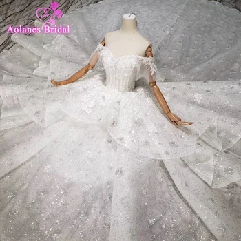 

2019 Ball Gown Wedding Dress Off The Shoulder Sexy Neckline Lace Applique Beads Crystal Sweetheart Plus Size Formal Bride Dress