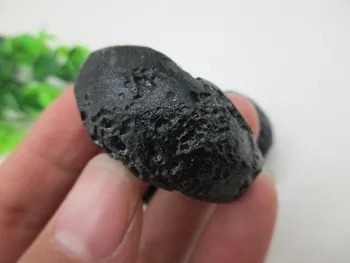 

Natural Black Meteorite Aerolite Tektite Stone Specimens Healing Reiki Home Decoration Furnishing Articles Crafts Collection