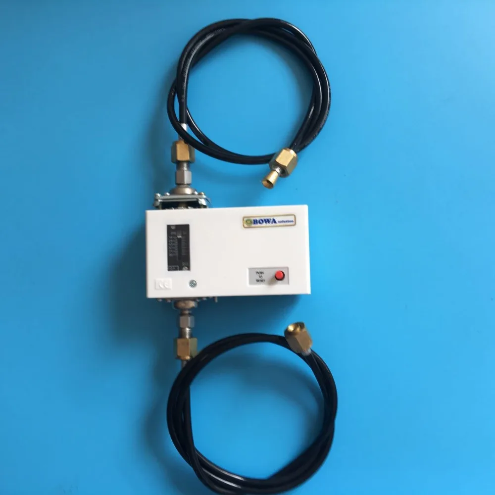 Pressure switch lube oil failure cutout for HCFC,CFC and HFC