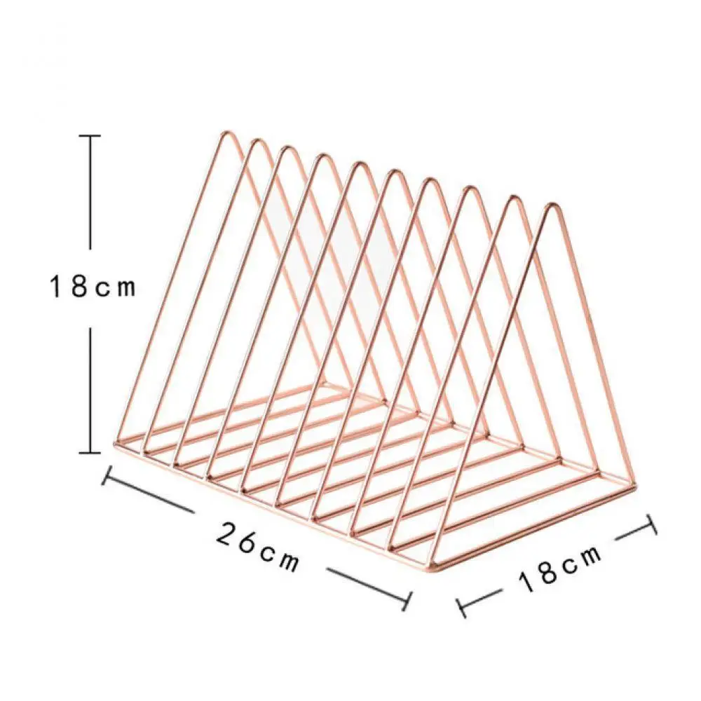 Ins الاسكندنافية روز الذهب الفاخرة رف هندسة المعادن الصحف والمجلات التخزين رف الذهب ديكور المنزل الرف