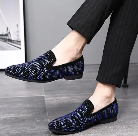 Men Luxury Brand Men Loafers Diamond Rhinestones Dress Shoes Red Bottom Wedding Party Loafers Smoking Slippers Men Luxury Brand Men Loafers Diamond Rhinestones Dress Shoes Red Bottom Wedding Party Loafers Smoking Slippers