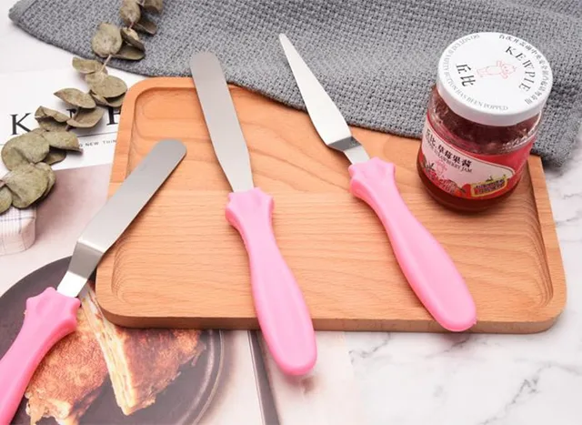 Set 3 Spatole In Acciaio E 3 Raschietti Per Dolci - Impugnatura Antiscivolo, Colore Rosa