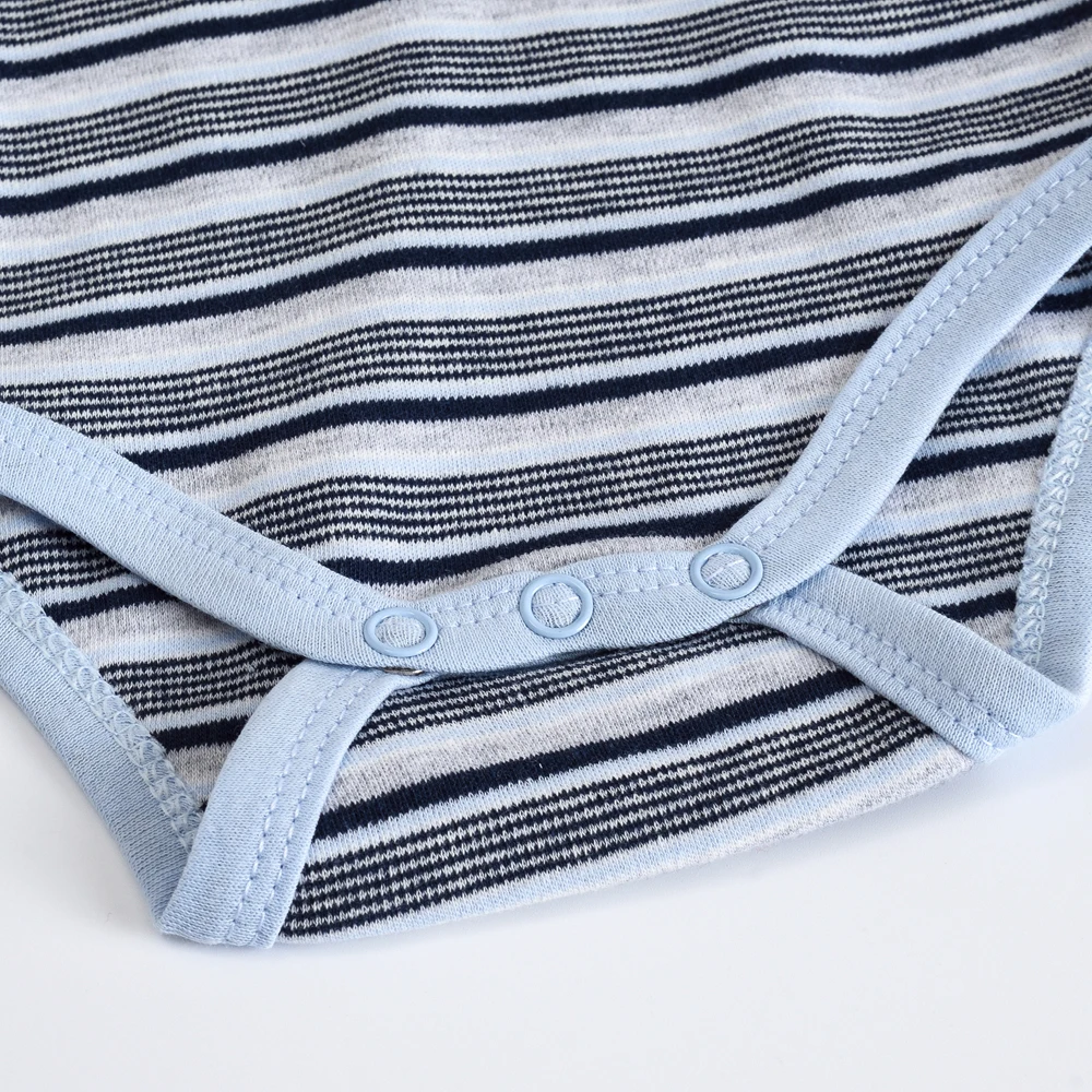 DETAILS (4)