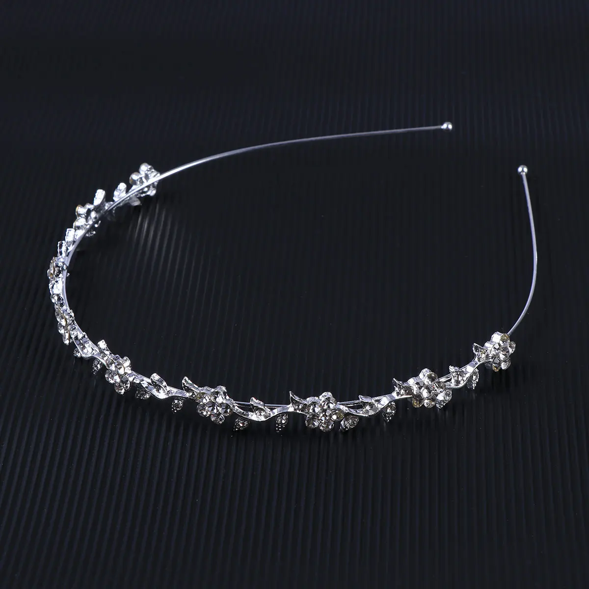 

1 PC Wedding Women Crystal Bridal Flower & Leaves Crown Headband Tiara Beautiful Headdress Wedding Party Supplies