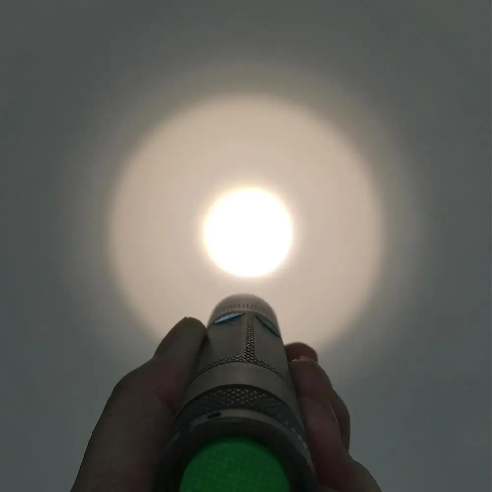 HG001 led flashlight (4)