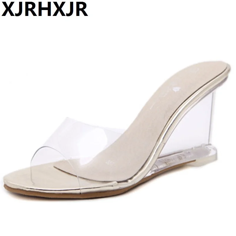 XJRHXJR 2018 Jelly Slides Open Toe High Heels Women Transparent Perspex Slippers Shoes Wedge Heel Clear Flips Plus Size 34-40 цена XJRHXJR 2018 Jelly Slides Open Toe High Heels Women Transparent Perspex Slippers Shoes Wedge Heel Clear Flips Plus Size 34-40 цены онлайн