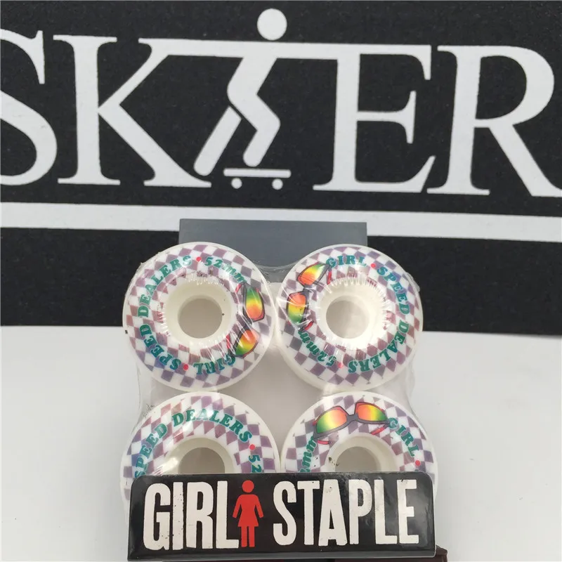 SKATEBOARD WHEEL (75)