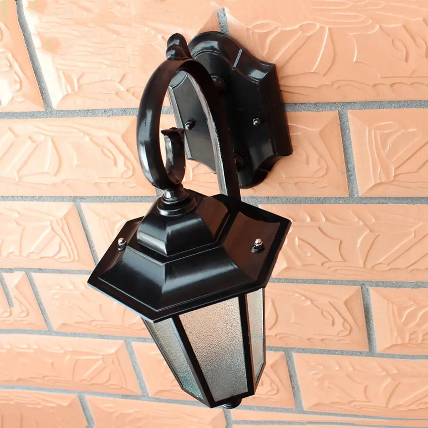 Outdoor wall lamp villa balcony porch corridor wall sconce gateway yard street garden fence light