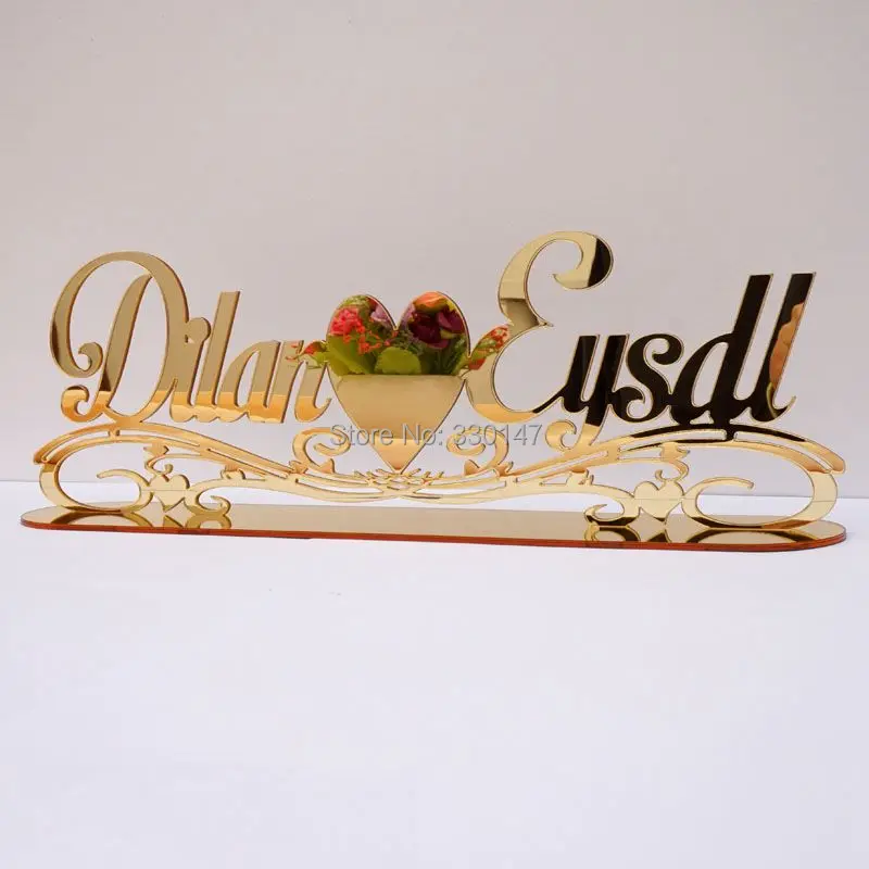 

Personalized Mirrored Name for Table Decor Acrylic Mirror Tableshow Wedding Decoration on Desktop Customized TEXT date of Party