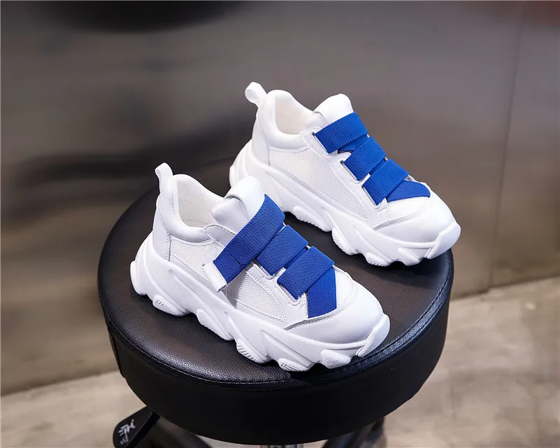 467A1057