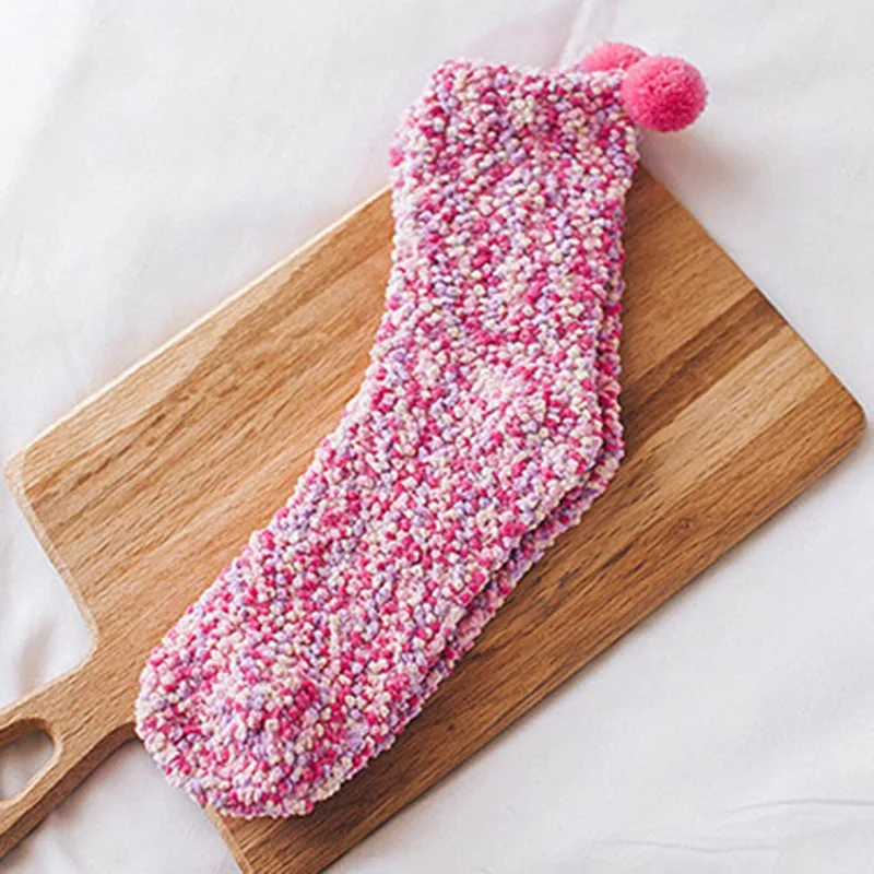 Рождество Для женщин и девочек утепленные кровать носки для сна пушистые теплые зимние мягкие носки-тапочки торт носки, Коралловый кашемир носки - Цвет: RH