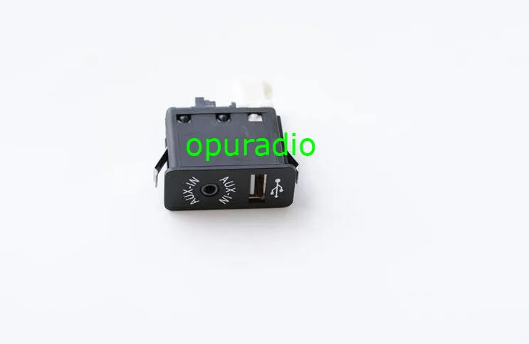 BMW AUX USB Connector''''
