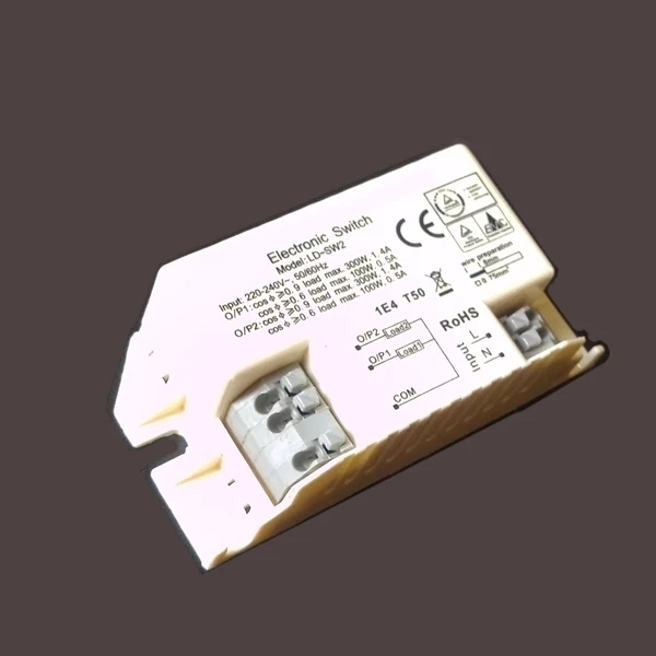 Высокое качество LD-SW2 2way/3way электронный переключатель Вход 220 V~ 240 V AC освещение Запчасти соответствует требованиям европейских директив, в частности касательно содержания вредных веществ