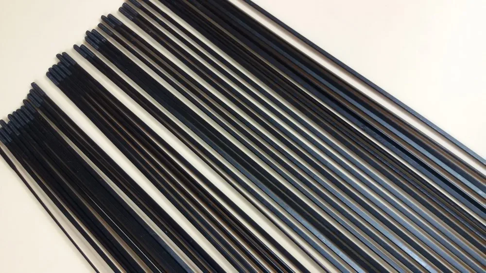 black pillar bladed spoke